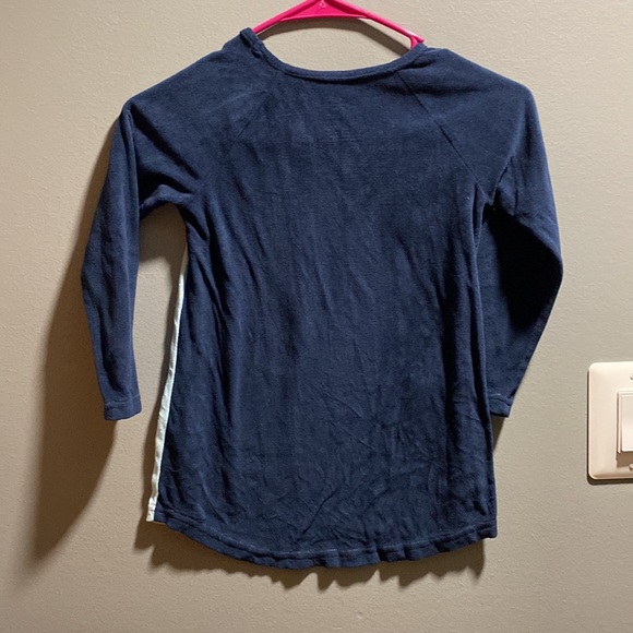 PRE-OWNED GIRLS PAJAMA TOP SIZE XS 4/5! IN EXCELLENT CONDITION! SMOKE FREE HOME! - Picture 3 of 3